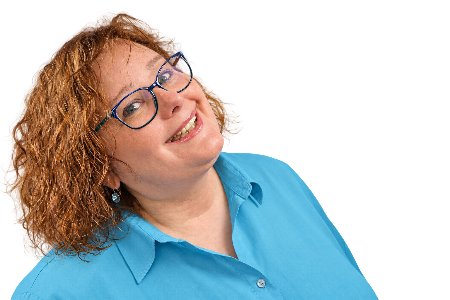 Petra Schinz lächelt mit leicht geneigtem Kopf.